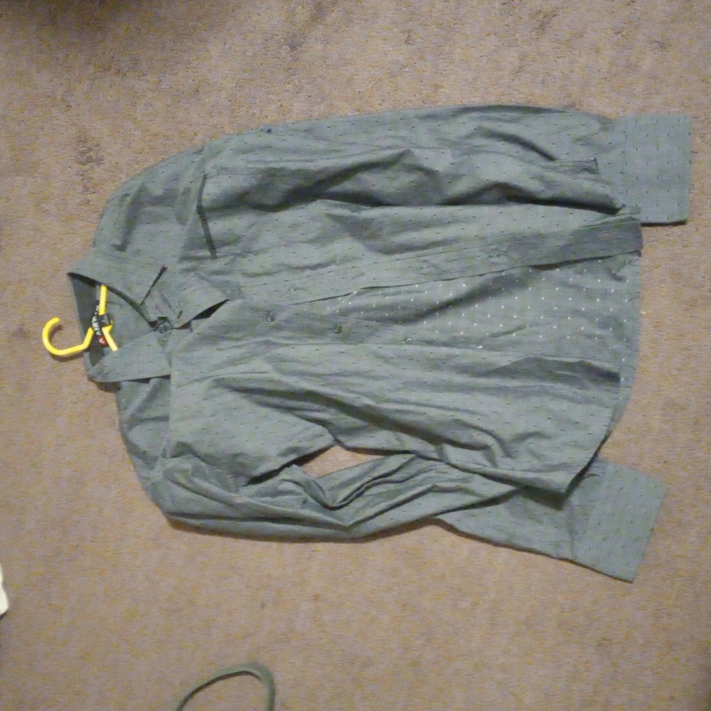 Airwalk Medium Gray Dress Shirt